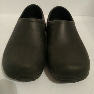 Tred Safe Slip Resistant Shoes Unisex M-7 W-8W